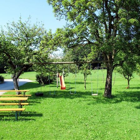 Apartment Bauernhof Vorderroid - Mon400 Oberhofen am Irrsee エクステリア 写真